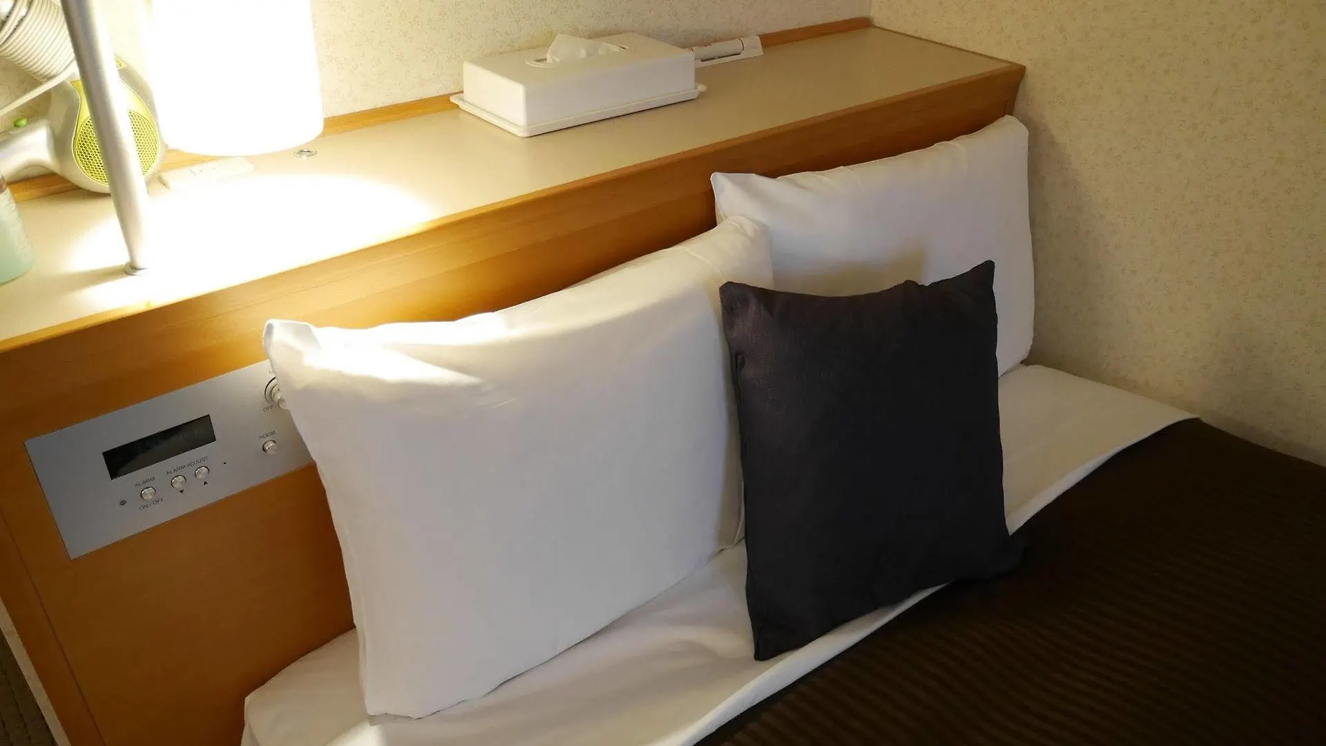 Hotel Livemax Budget Yokohama Kannai
